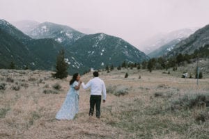 af 116 300x200 - Andrea + Felix - Engaged in the Mountains