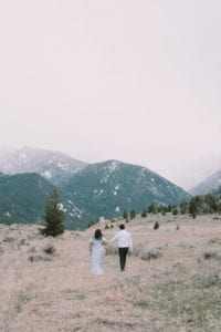 af 124 200x300 - Andrea + Felix - Engaged in the Mountains